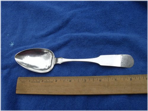 Leaf and Eagle Fiddle Pattern Antique Tablespoon