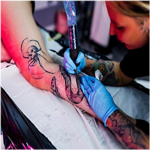 NITRILE Tattoo Gloves - Pack of 100, Blue, Powder-Free in S, M, L & XL Sizes