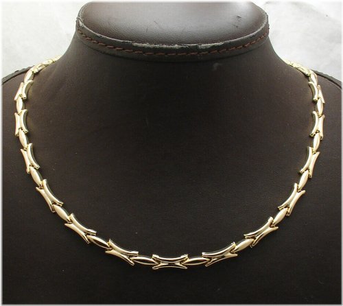 Golden Embrace Necklace Set