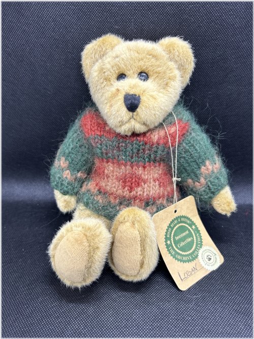 Cozy Knit Logan Bear