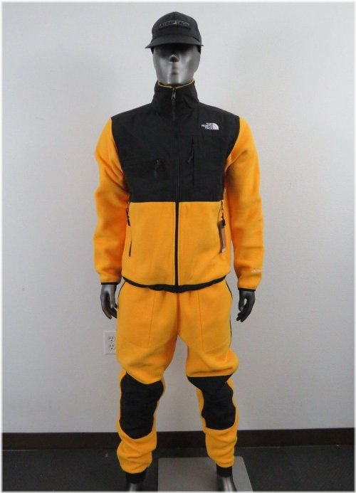 Summit Gold Fleece Pants