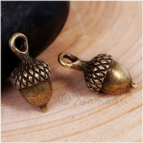 Bronze Autumn Acorn Pendants