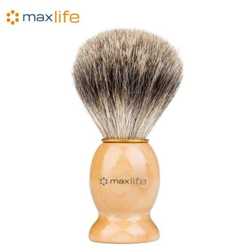 Barber's Choice Shaving Brush with Badger Hair Bristles and Wooden Handle