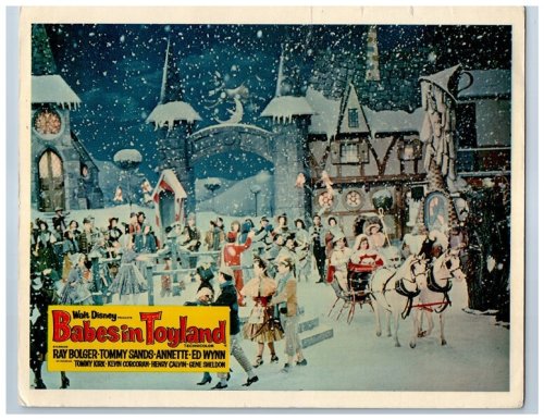 Vintage Hollywood Scene: Annette Funicello in Babes in Toyland (1961)