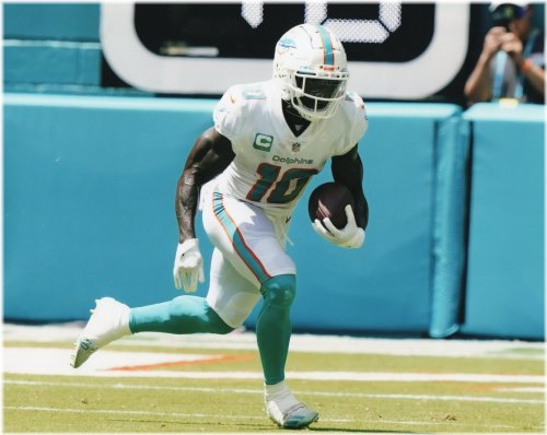 Gridiron Glory: Autographed College Football Legends