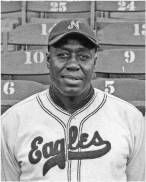 Newark Eagles George 'Mule' Suttles Glossy 8x10 Photo Poster