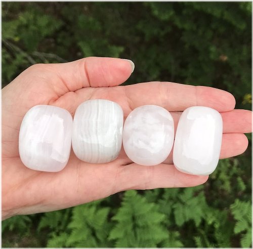 Rose Harmony Palm Stone