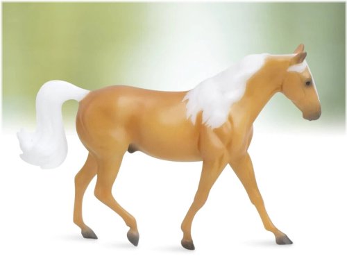 Palomino Fox Trotter Model Horse