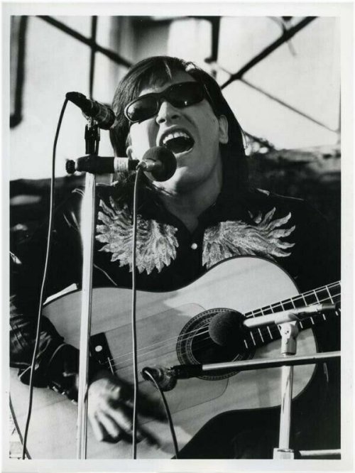 Latin Guitar Serenade Photo Snipe