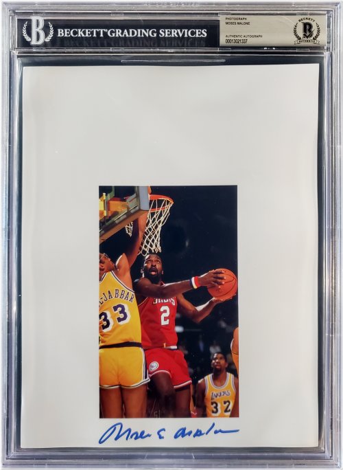 Moses Malone Philadelphia 76ers Autographed Photo