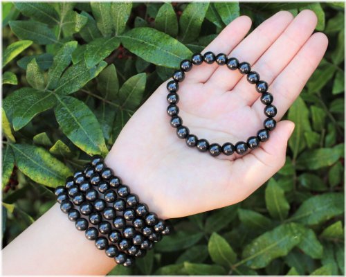 Earthen Elegance: Natural Shungite Bracelet with 6 mm Round Crystals