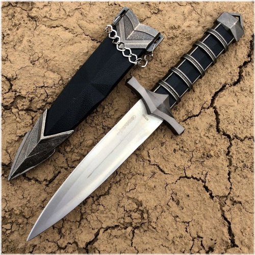 Medieval Gothic Knife - Black & Silver