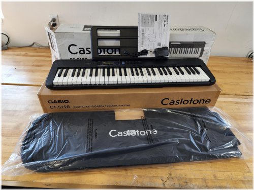 Casiotone CT-S190 Bundle