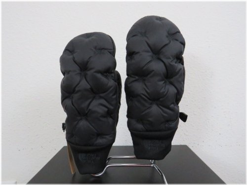 Arctic Cozy Insulated Mittens