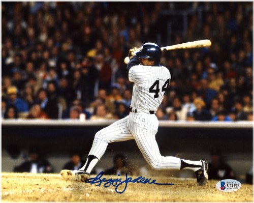 Reggie Jackson Yankees Autographed 8x10 Photo - Beckett Certified