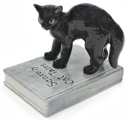 Whisker Tales Miniature Figurine - Black Cat Scaredy