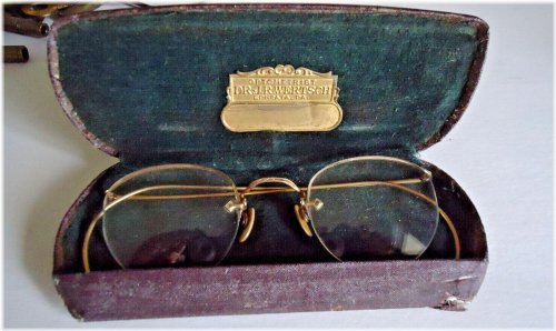 Golden Era Spectacles