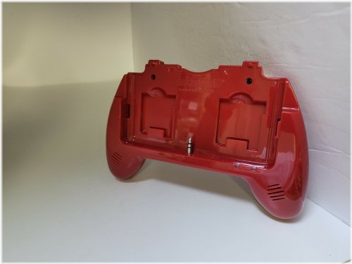 Retro Red Speaker Grip for Nintendo 3DS