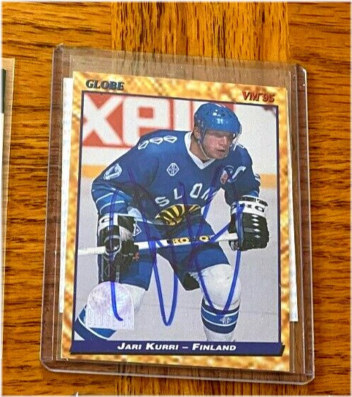 Legendary Oilers Autographed Hockey Memorabilia: 1995 Globe #137 Jarri Kuri PSA/DNA