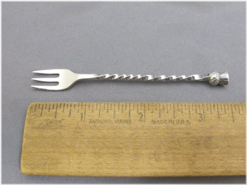 English Thistle Twist Canapé Fork