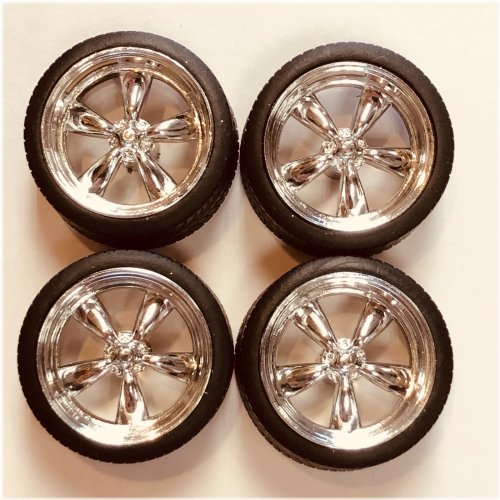 Chrome T Wheels Set (1/24 scale)