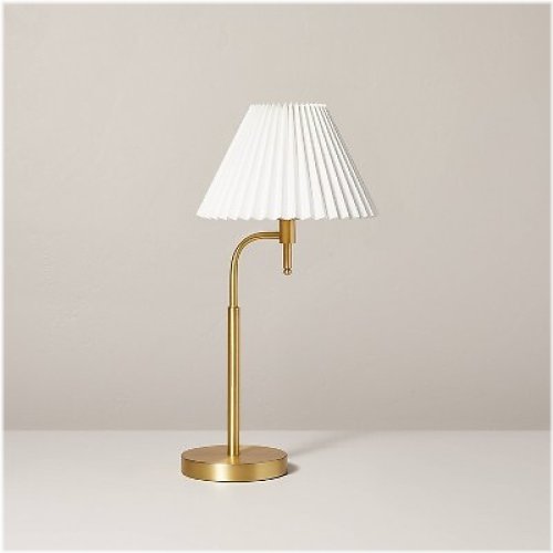 Pleated Arch Brass/Cream Table Lamp