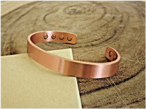 Copper Magnetic Cuff Bracelet with 8 Magnets for Arthritis Relief and Energy Therapy