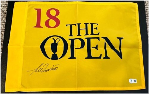 Lee Trevino Undated British Open Signed Flag - Beckett COA