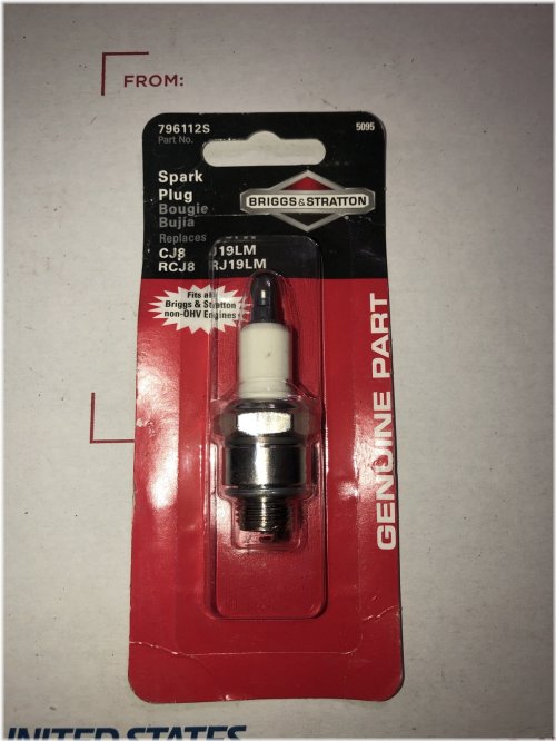 Spark Plug 5095 by Briggs & Stratton