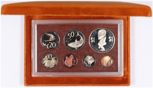 1975 Cook Islands Numismatic Set