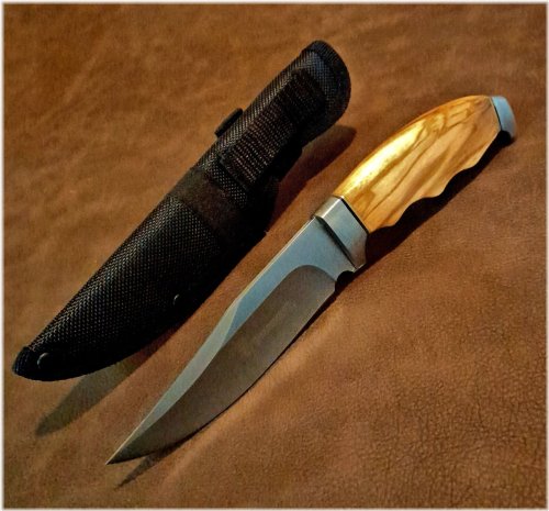 Heritage Woodsman Fixed Blade Knife