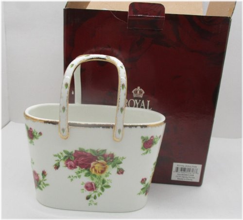 Regal Rose Vanity Purse