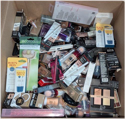 Cosmetic Variety Bundle