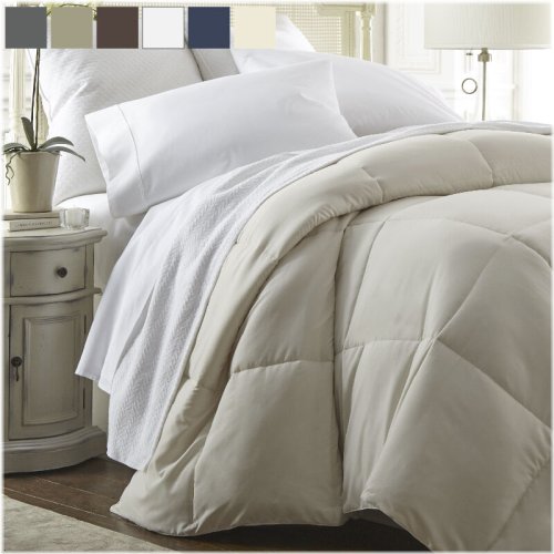 SoSoft Down Alternative Comforter