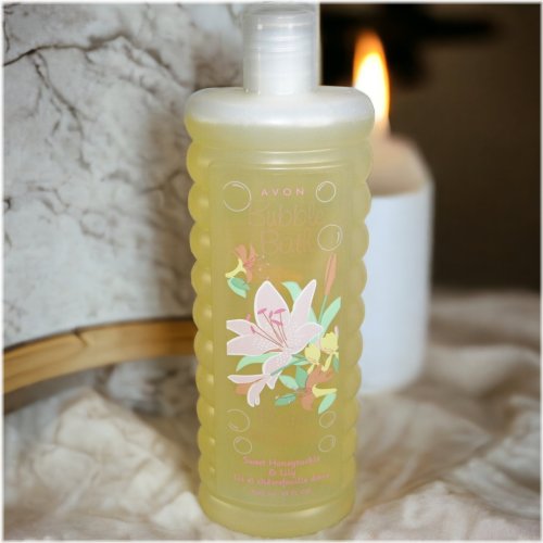 Sweet Honeysuckle & Lily Bubble Bath