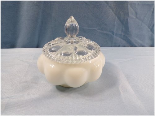 Ivory Delight Vanity Puff Box