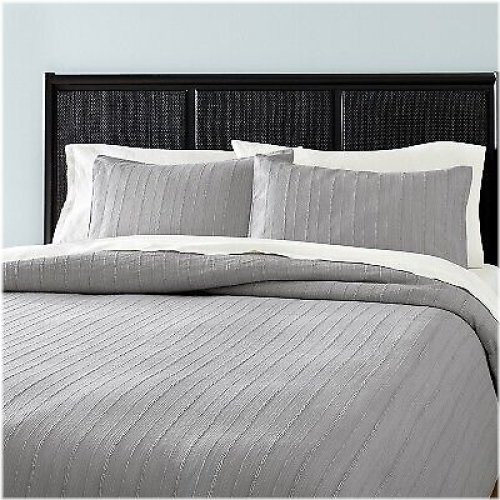 Gray Loop Stripe Bedding Set
