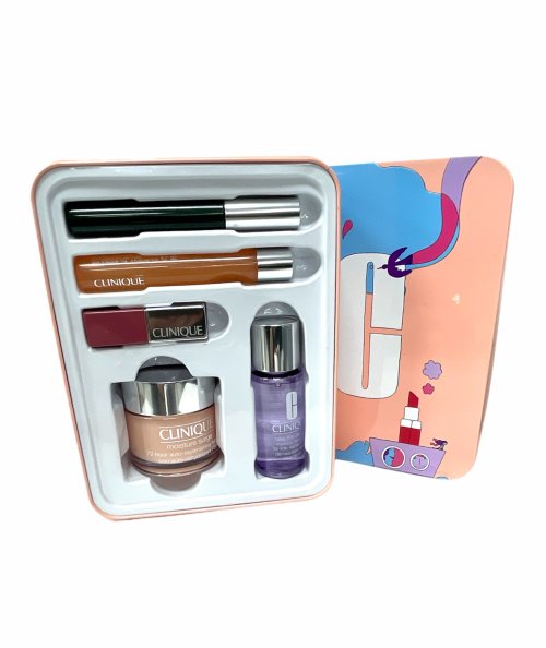 Glowing Travel Essentials