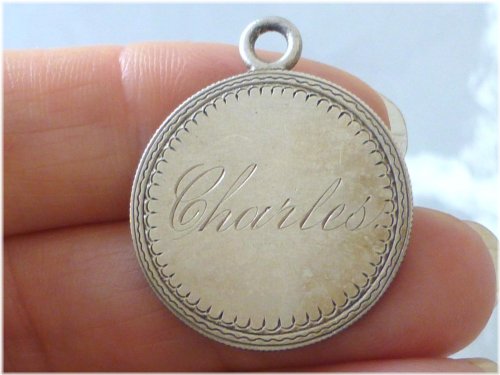 Sentimental Remembrance Quarter Charm