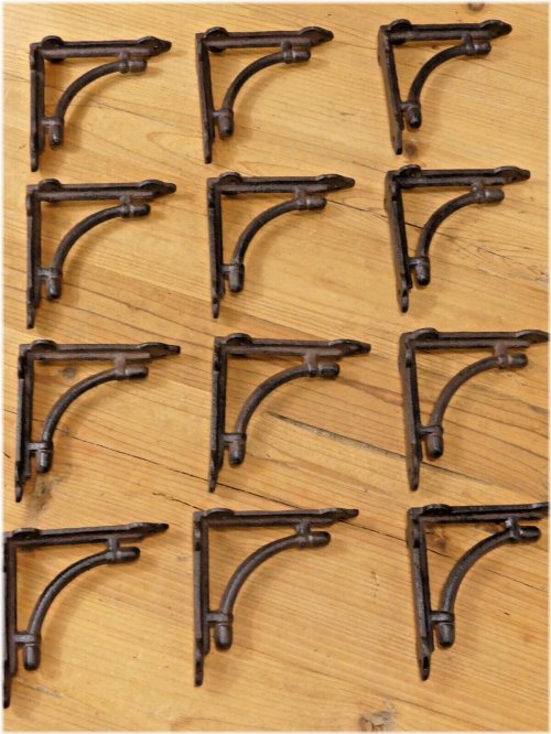 Rustic Farmhouse Iron Shelf Brackets - Set of 12