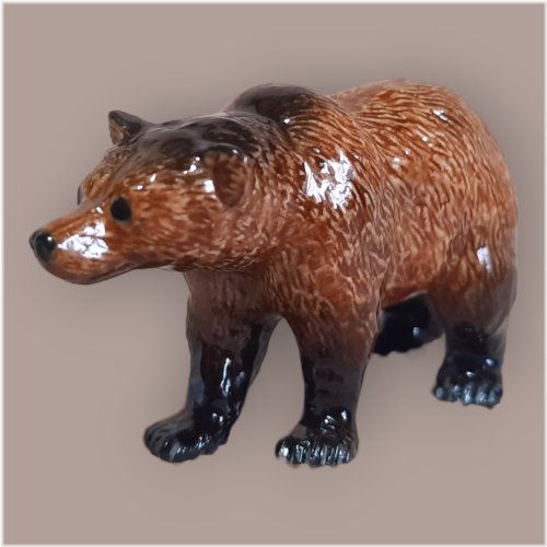 Grizzly Wanderer Miniature Figurine