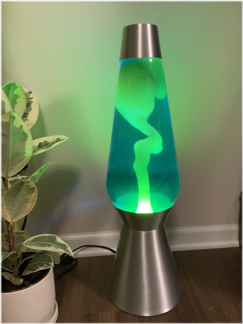 Lava Flow Grande Lamp