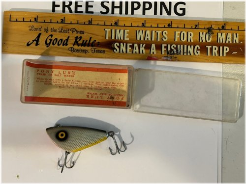 COLT DISTRIBUTING CO. Florida Pony Lure