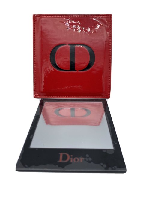 Reflections Noir Rouge