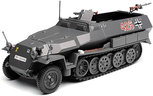 War Machine Collection: German Sd. Kfz. 251/1 Ausf. C Half-Track - Grey