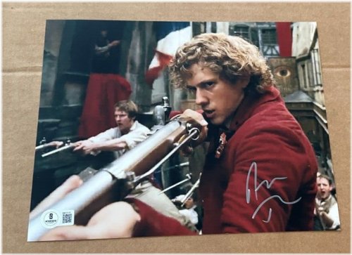 Classic Theater Signature Collection