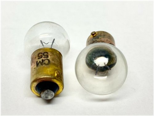 Miniature Bayonet Light Bulb Duo