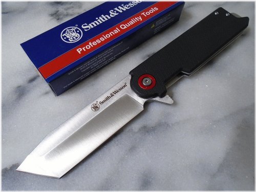 Benji Tanto Folding Knife by Smith & Wesson