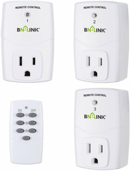 Wireless Power Control Set with Remote and Three Plugs