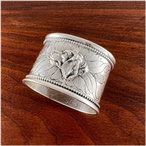Silver Canine Napkin Holder
